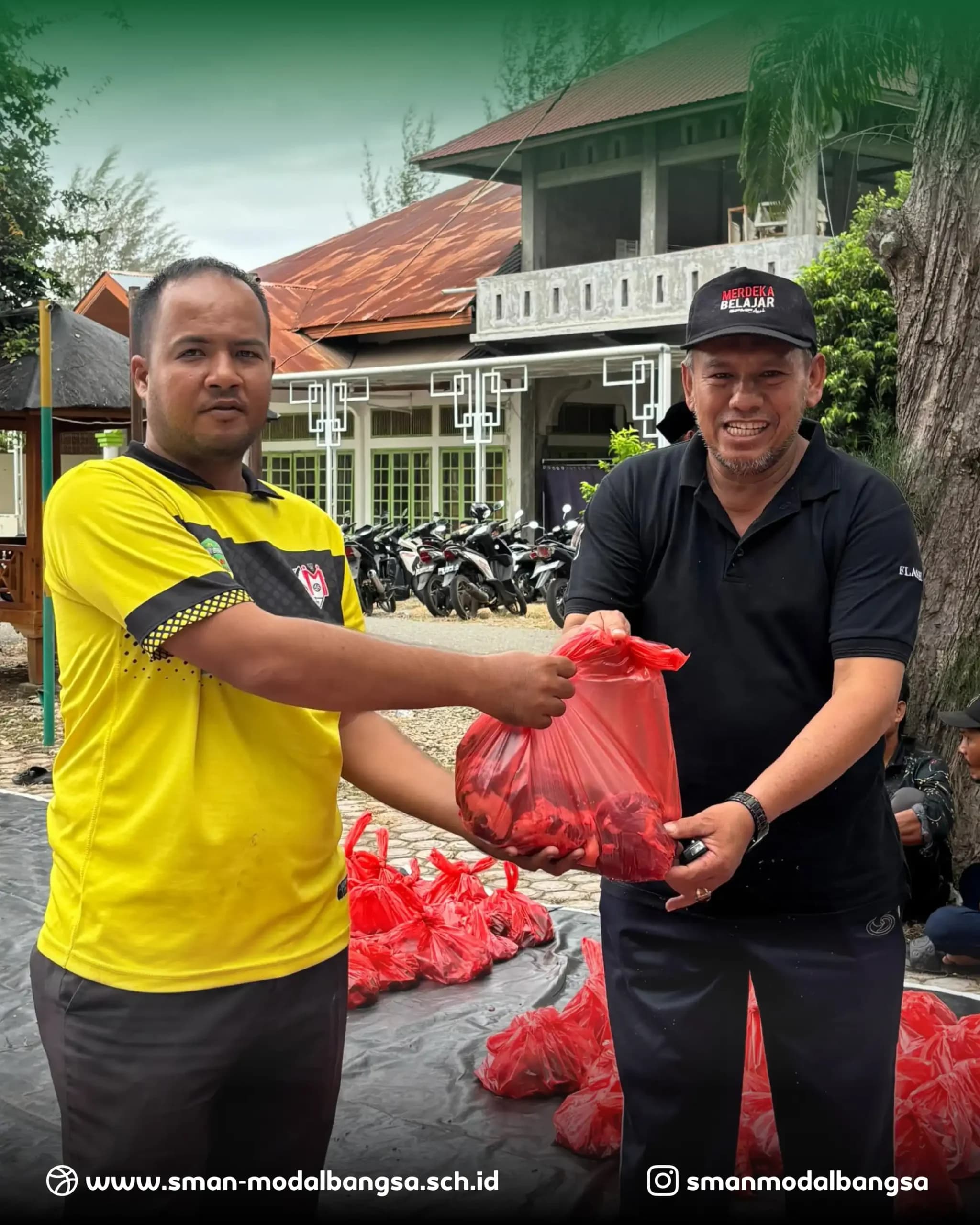 Rayakan Idul Adha, SMAN Modal Bangsa Sembelih Tujuh Sapi dan Enam Kambing Kurban