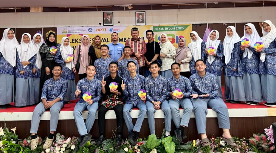 SMA Negeri Modal Bangsa Aceh Raih Juara Umum FLS3N Aceh Besar