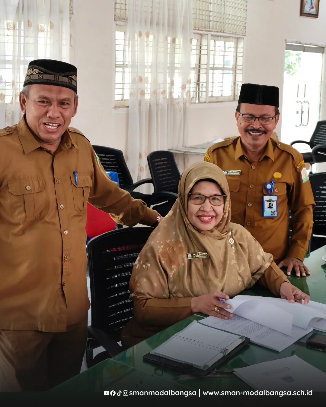 Kunjungan Tim Pengawas Sekolah di SMAN Modal Bangsa