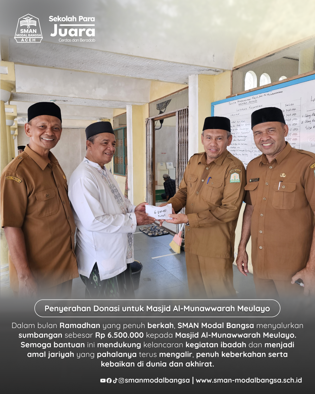 Penyerahan Donasi untuk Masjid Al-Munawwarah Meulayo