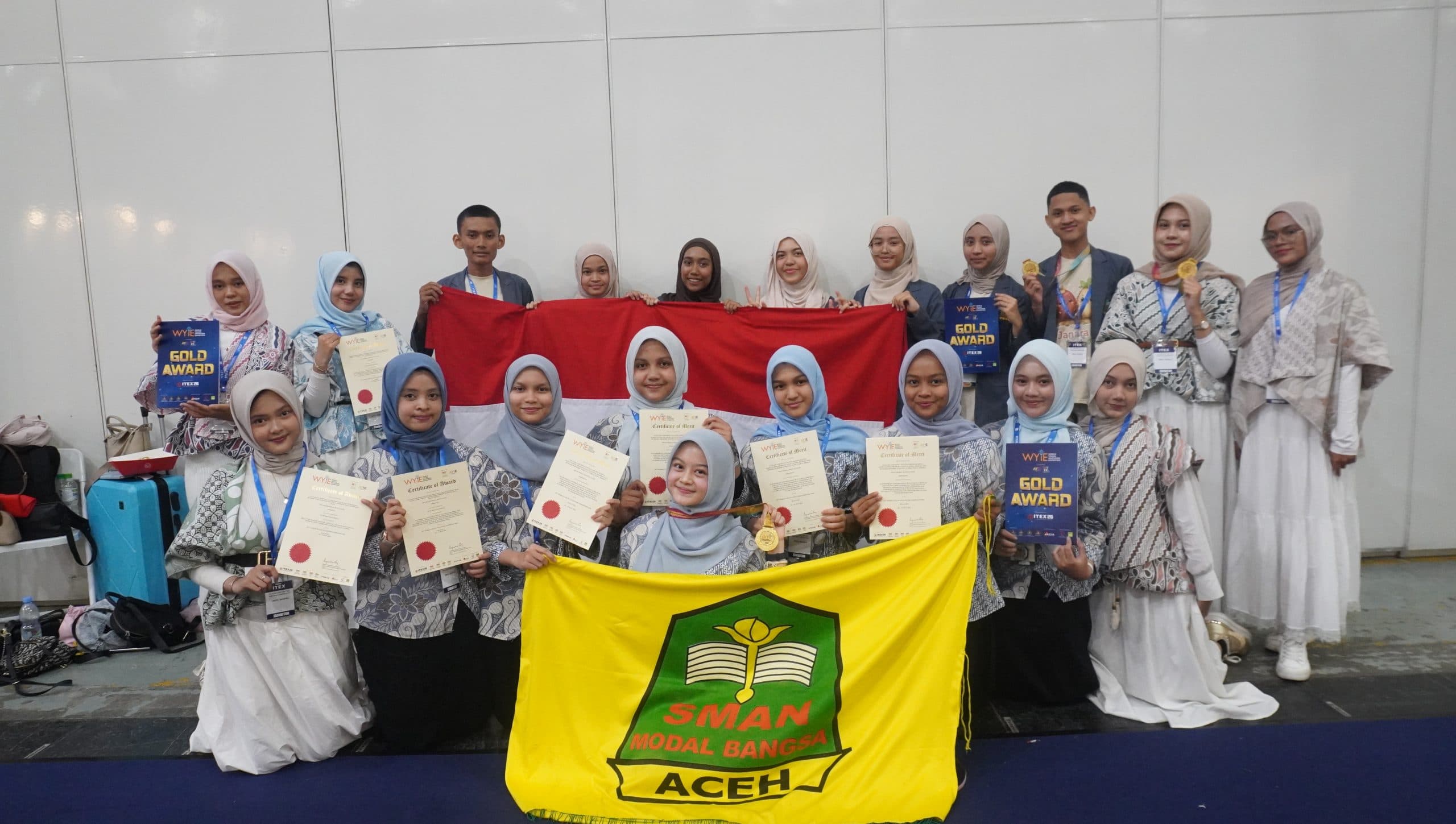 SMA Negeri Modal Bangsa Raih Tiga Medali Emas di Ajang WYIE Malaysia 2026