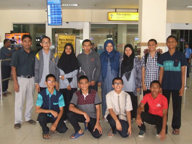 Keberangkatan Tim OSN 2016