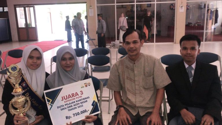 Duta Pelajar Kamtibmas, Fitri Yanti Juara 3
